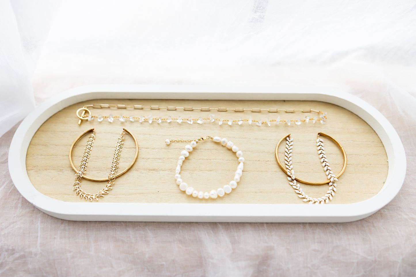 Half Quartz Toggle Neckalce