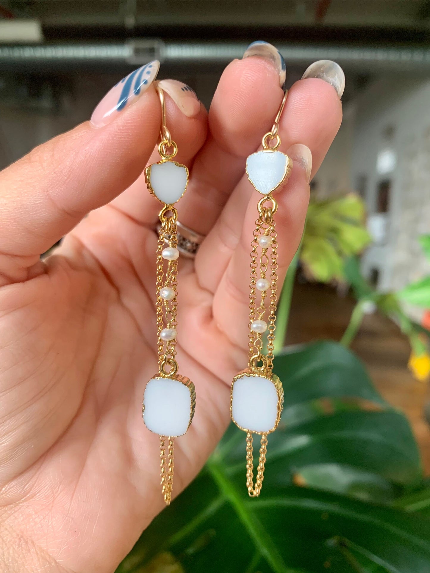 Agate and Pearl Gold Chain Earrings