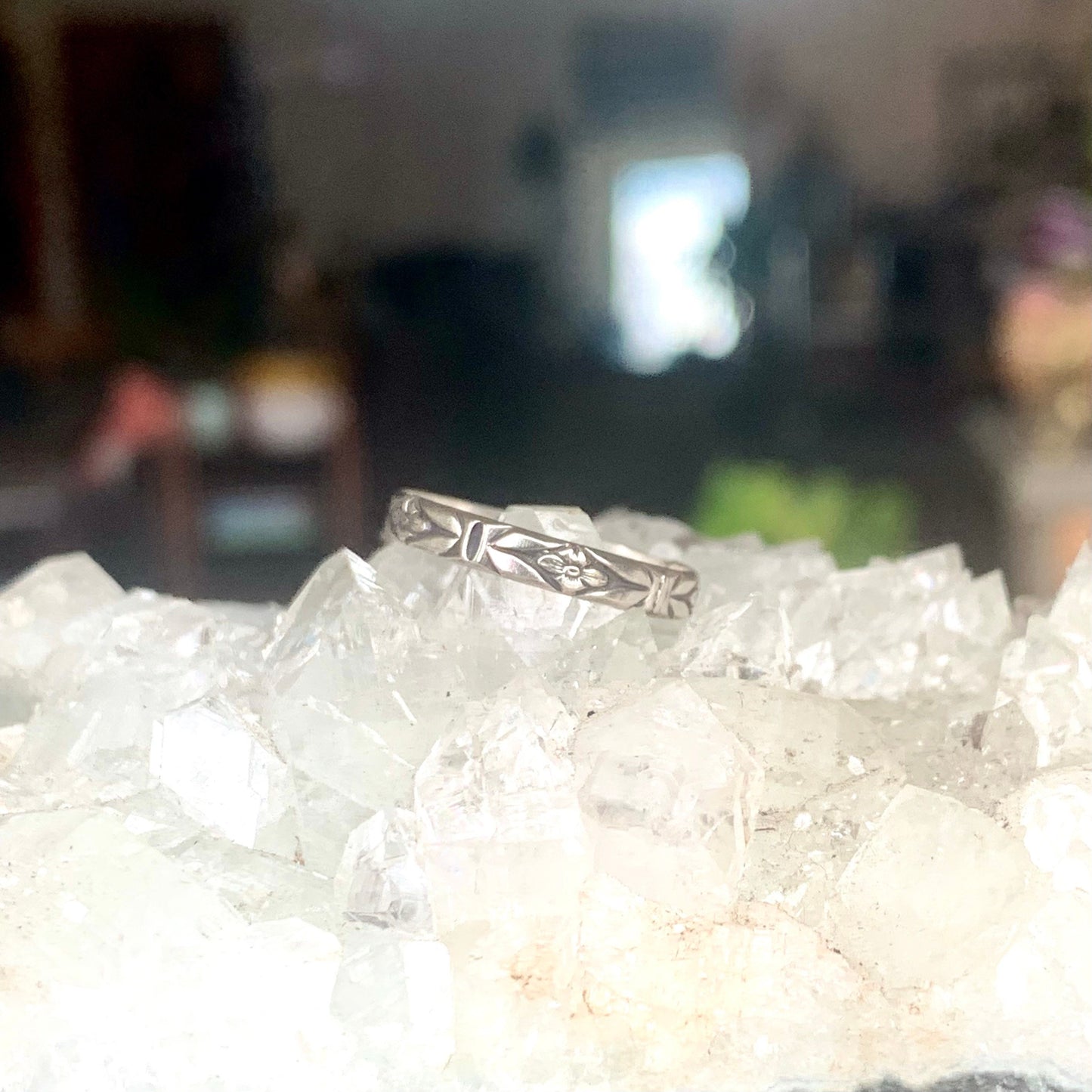 Flower Bar Ring