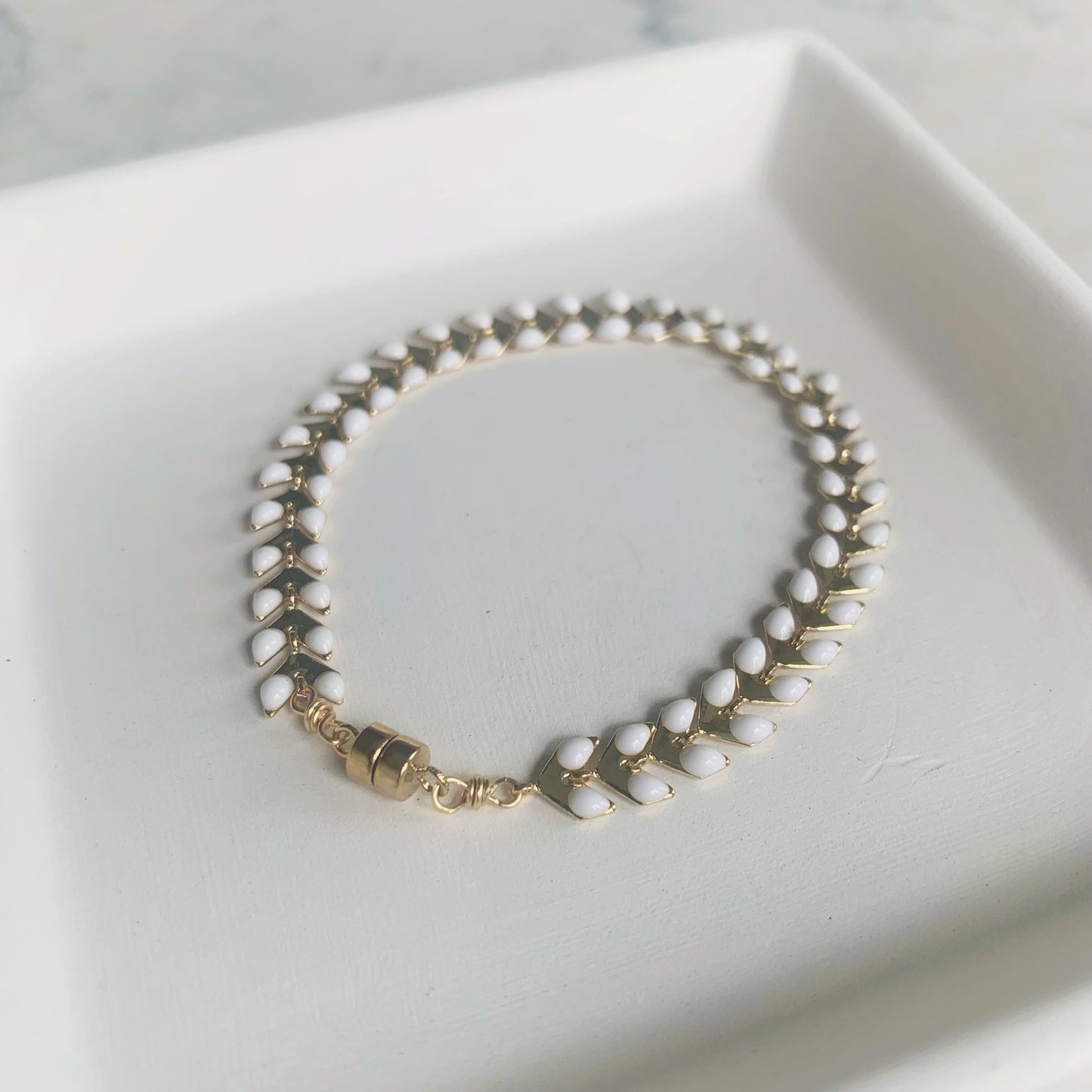 Enamel Chevron Magnetic Bracelet