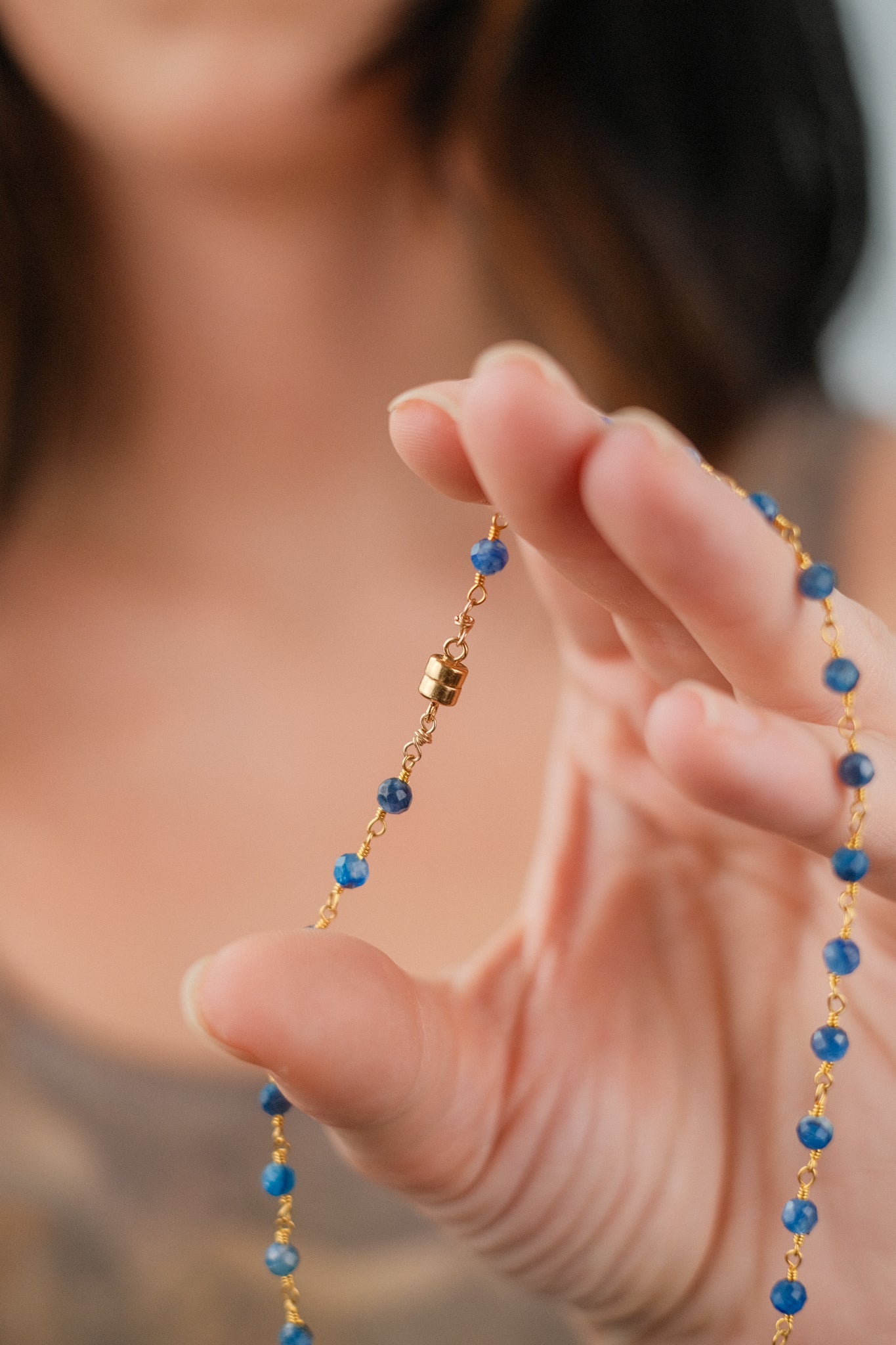 Magnetic Gemstone Necklace Gold